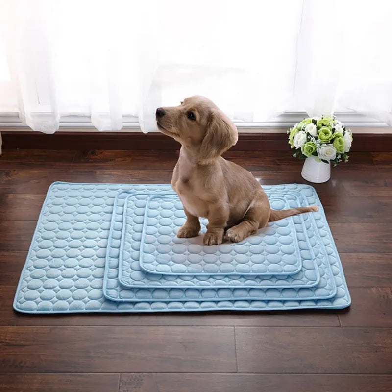 Cooling Pet Mat for Cats & Dogs – Summer Ice Silk Pad